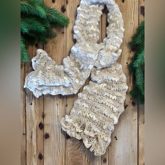 🔥 Raffaello Bettini Italian Knitted Light Scarf - Picture 7 of 11